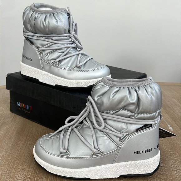 Moon Boot Junior Girl Silver Nylon 11 European 28 - Picture 1 of 8